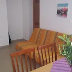 Guesthouse Vodice アパート *