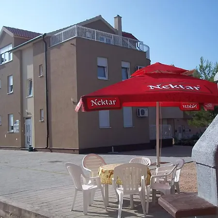 Guesthouse Vodice فوديس