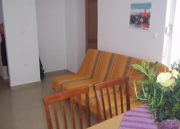 Guesthouse Vodice شقة *